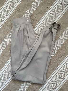 Vintage 80s Counterparts Stirrups Pleated Legging Pants Beige S/M EUC Cloudancer